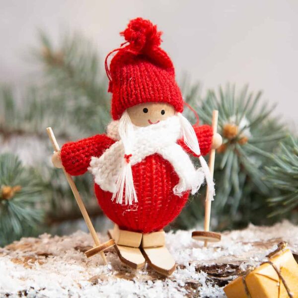 Коледна декорация-Дете скиор в червено