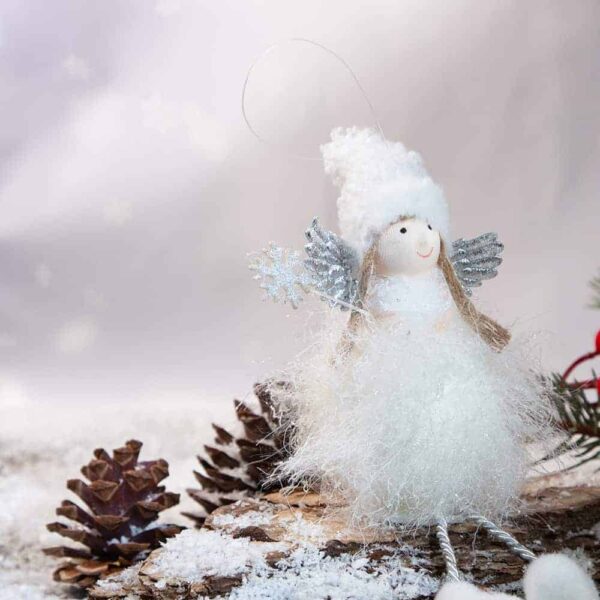 Коледна декорация - Ангел в бяло