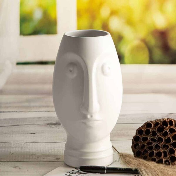 Керамична ваза от серията Лица в бяло XXL - 27см