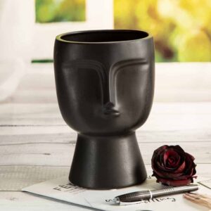Керамична ваза от серията Лица - 22см