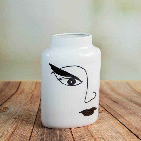 Керамична ваза от серията Лица Ден и нощ - 22см