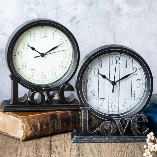 Настолен часовник - Любов