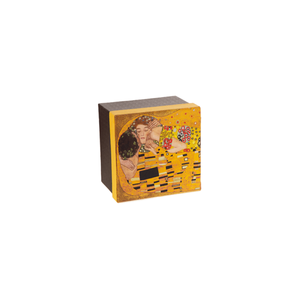Подаръчна чаша за чай елегант Целувката на златен фон - 250мл