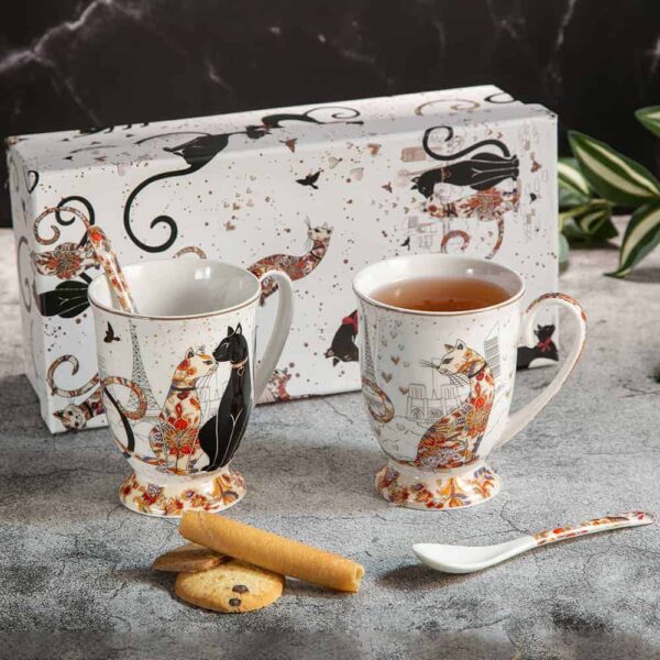 Комплект чаши за чай от серията Котките