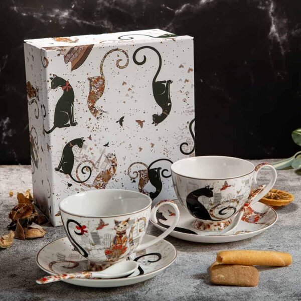 Комплект чаши за чай от серията Котките-елегант