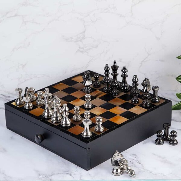 Комплект за шах - Изумителни стратегии
