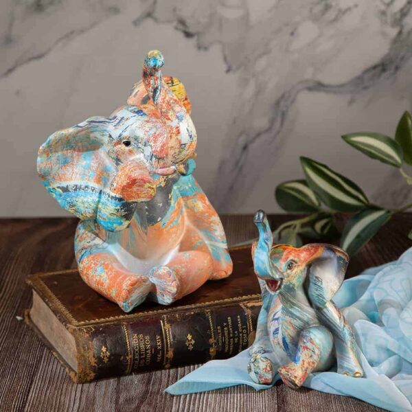 Декоративна статуетка малък слон от серията "Арт"