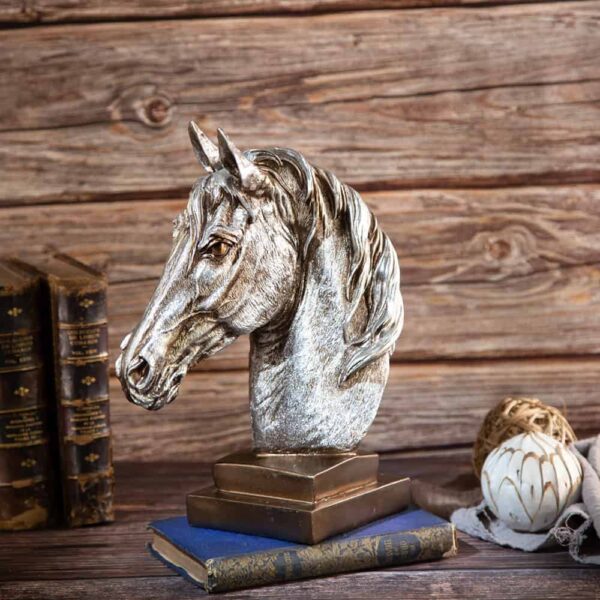 Декоративна статуетка  на постамент - Глава на кон