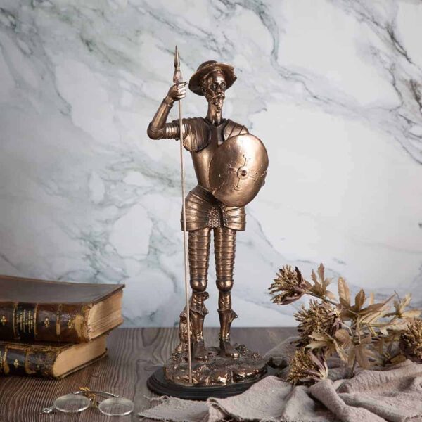 Декоративна статуетка - Дон Кихот