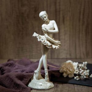 Декоративна статуетка - Балерина 21см