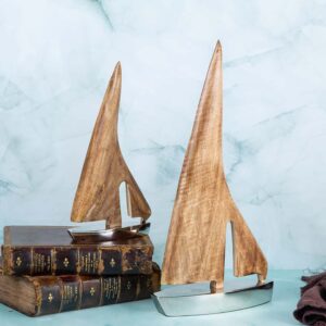 Декоративна статуетка Лодка с платна - малка