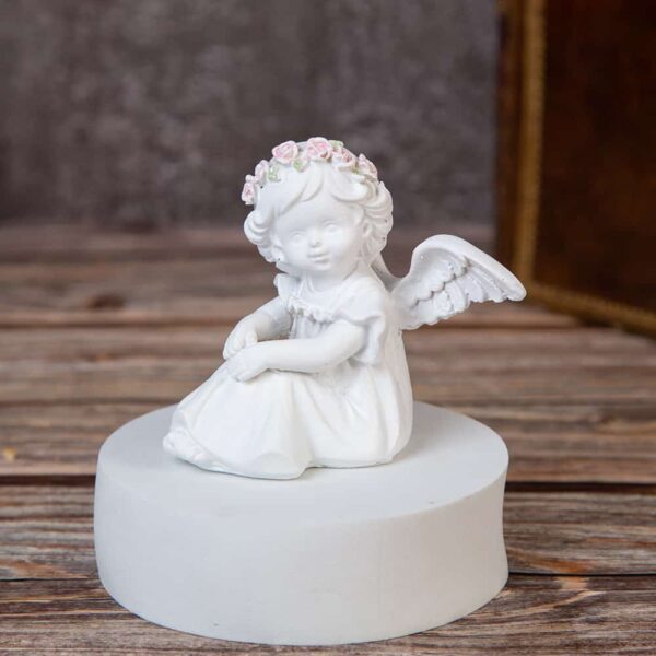 Декоративна статуетка Ангелче - Специални мигове