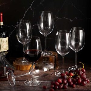 Чаши за червено винo от серията Колибри - 450мл