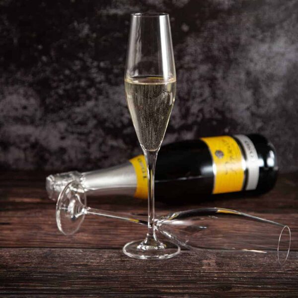 Чаши за шампанско от серията Локсиа - 210мл