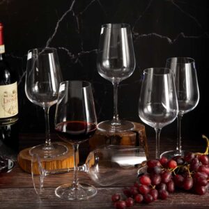 Чаши за червено вино от серията Стрикс - 450мл