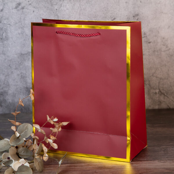 Подаръчна торбичка - Златен кант L