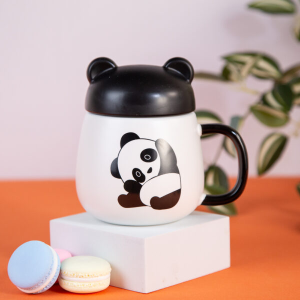 Подаръчна Чаша с капаче и лъжичка Панда - 430мл