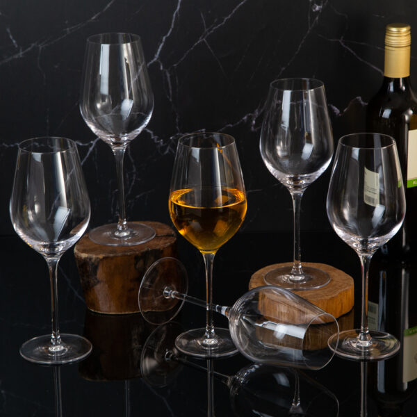 Чаши за бяло вино от серията Авила - 430мл