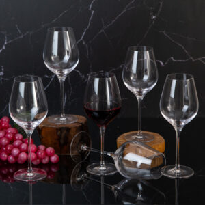 Чаши за червено вино от серията Авила - 495мл