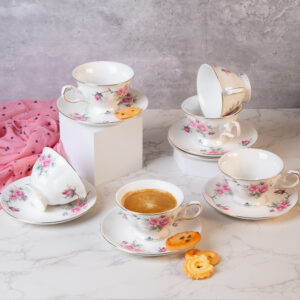 Комплект чаши за кафе/чай Розови цветя - 130мл
