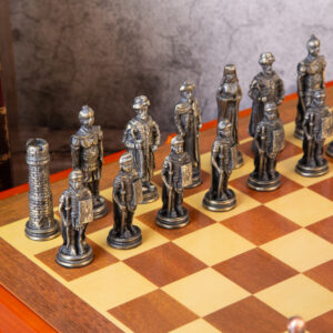 Комплект шах - Фигури