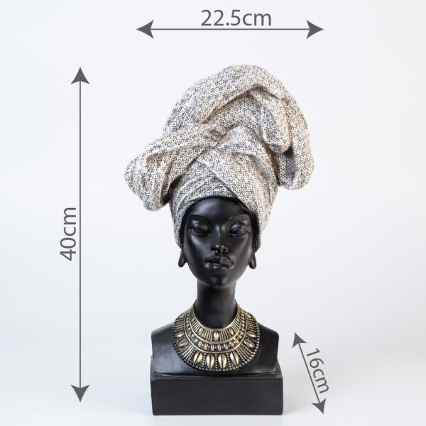 Декоративна статуетка - Величествена Африка