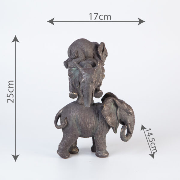 Декоративна статуетка - Семейна Връзка три слона