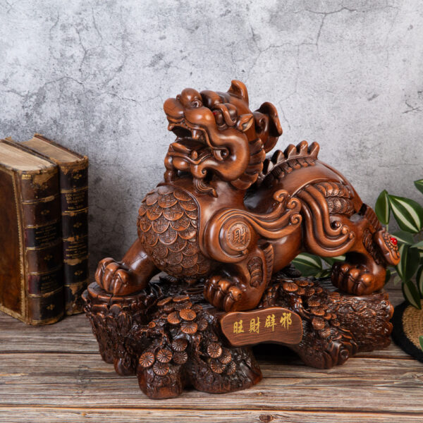 Декоративна статуетка - Китайски дракон