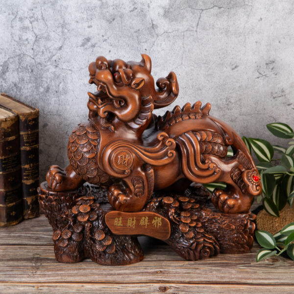 Декоративна статуетка - Китайски дракон